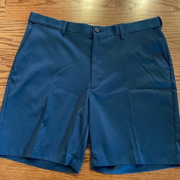 NWT MENS TOTAL ECLIPSE SAVANE MICROFIBER FLAT FRONT SHORTS. 38w navy blue - Picture 1 of 9
